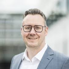 A good reason to come to work: Got my Professor Title today. :-)