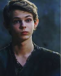 Me In Ouat Robbie Kay Peter Pan Peter Pan Ouat Once Upon A Time Peter Pan
