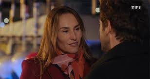 She is primarily known for her role as linda in a french sitcom models in paradise (coeurs caraïbes). Vanessa Demouy Demain Nous Appartient Le Secret D Antoine Va Secouer Rose Toutelatele