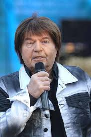 Der Schlagersänger Uwe Jensen unterhält am Sonntag in Ferdinandshof beim  31. Landeserntedankfest