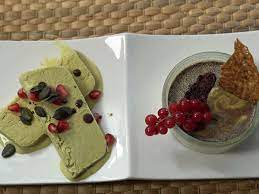 Weitere ideen zu das perfekte dinner, dinner, rezepte. Das Perfekte Dinner Rezepte Kurbiskernol Parfait Mit Granatapfelkernen Und Kurbiskernol Pannacotta