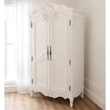 Adapun tips dalam memilih lemari pakaian minimalis ialah sekumpulan saran menarik untuk anda dalam memilih lemari minimalis yang cocok untuk rumah anda. Lemari Pakaian Kayu Archives Mebel Jepara Ukir Jepara Furniture Jati Minimalis