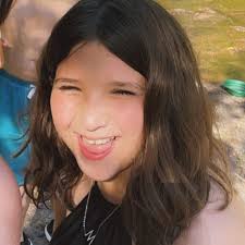 Anita Vanover's Instagram, Twitter & Facebook