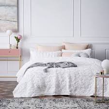 Black And White Bed Sheets Online India Bed Linen Sheet Sets Quilts Cushions Adairs Online Modern Bed Sheets Bed Linen Design Bed Linen Sets