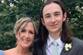 Fundraiser for Susan Wolfangel by Rebecca Carron : Help For Sue Wolfangel  and son Brad