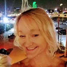 Susie Spartano (@SuzE9012)