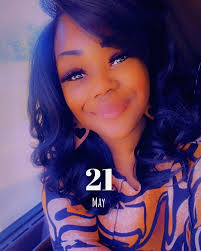 Female Trucker Shares Photos and Experiences