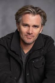 Aaron Shaps's Instagram, Twitter & Facebook