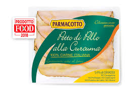 Battete con il batti carne il petto di pollo e su un tagliere, tagliate a tocchetti il petto di pollo ricavandone dei bocconcini di dimensioni simili. Petto Di Pollo Alla Curcuma Carni Bianche Parmacotto