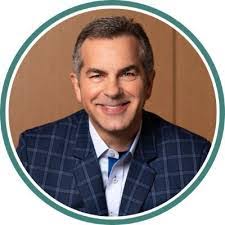 Dusty Summers's Instagram, Twitter & Facebook