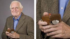 Douglas C. Engelbart Ist Tot: Diesem Mann Verdanken Wir Den Klick