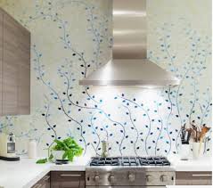 From stone tiling to smooth sea glass, there are a number of kitchen backsplash options lifted right out of the pages of today's leading. 28 Amazing Design Ideas For Kitchen Backsplashes