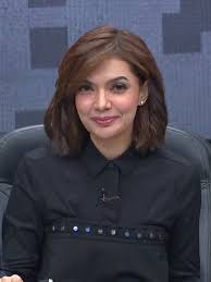 Perhatikan tinggi dan berat badan anak. Najwa Shihab Wikipedia Bahasa Indonesia Ensiklopedia Bebas
