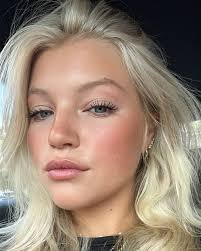 Lexi (@lex_waters) • Instagram photos and videos