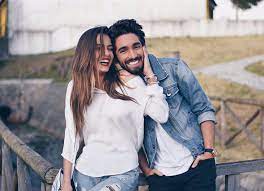 Angie costa e miguel coimbra revelam sexo e nome do bebé. Paulo Sousa E Angie Costa Estao A Sua Espera Na Swatch Norteshopping