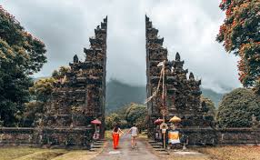 Updated 04/16/20 with amazing places to visit in indonesia spread across more than 17,500 islands. 2021 Backpacking Indonesia Itinerary A Ridiculously In Depth Guide