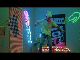 Bad bunny feat drake mia lyrics video + english translationadhe ressy s. Puesto Pa Guerrial English Translation By Sanderlei Lyrics Bad Bunny X Myke Towers