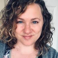 Julia Schmaltz's Instagram, Twitter & Facebook