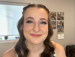 Camille Bailey's Instagram, Twitter & Facebook