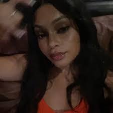 Candace Knutson's Instagram, Twitter & Facebook