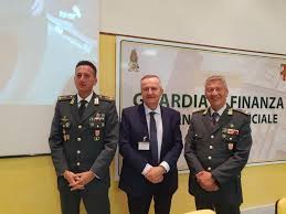 Check spelling or type a new query. Gdf Dogane E Assogomma Una Task Force Per La Sicurezza E La Legalita Nelle Gomme Pneusnews It