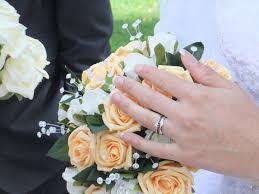 Body Language Twisting Wedding Ring With Images Cool Wedding Rings Wedding Ring Images Gorgeous Wedding Rings