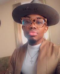 Birthday downloading ONE MONTH AWAY... Year3️⃣2️⃣‼️‼️‼️