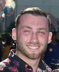 Allison Eanes's Instagram, Twitter & Facebook