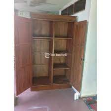 Jual beli pakaian bekas,jual beli motor bekas,jual pakaian bekas online,jual pakaian bekas import,jual lemari pakaian bekas,jual pakaian bekas. Lemari Pakaian Bahan Kayu Jati Gloss Papan Blok Bekas Normal Siap Pakai Murah Di Semarang Tribunjualbeli Com