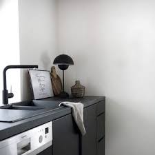 Diy Feuerecke Im Garten S T I L R E I C H Blog Alte Kuche Schwarze Spule Kuche Schwarz