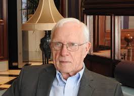 En defensa de España: desmontando mitos y leyendas negras”, de Stanley G.  Payne se alza con el XXXIV Premio Espasa 2017