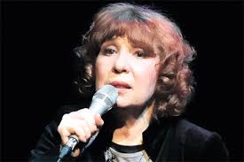 Елена камбурова романс к чему нам быть на ты. Elena Kamburova Krasotu Nuzhno Oberegat Stati Literaturnaya Gazeta