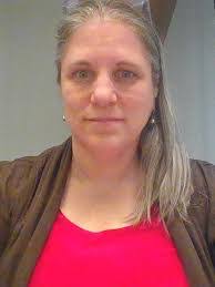 Mary Meserve's Instagram, Twitter & Facebook