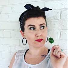 Tara Guffey's Instagram, Twitter & Facebook