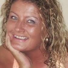 Stream Karen Red music