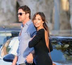 Mădălina diana ghenea è anche stata legata a philipp plein. Madalina Ghenea And Gerard Butler Famousfix Com Post