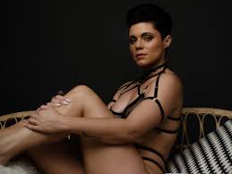 News Anchor Nude & Porn Pics - ViewGals.com