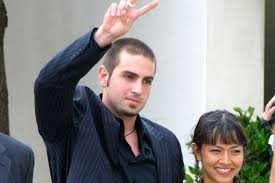 Barbara ross a bien entendu déclaré que la jeune femme de 35 ans n'était pas sa fille mais bien une mythomane. Qui Sont Wade Robson Et James Safechuck Qui Accusent Michael Jackson De Viols
