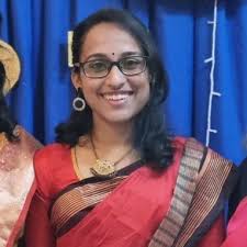 Dani Roberts (@_DaniRoberts)