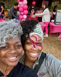 jddiva is out at the #MoreThanPinkWalk this morning! @v1019fm is a proud  partner of @susangkomen! #VInTheCommunity #BreastCancerAwareness 💗