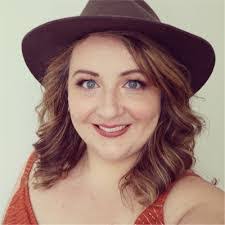 Heather Reddick's Instagram, Twitter & Facebook