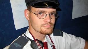 Speeding Amtrak engineer charged in 2015 crash that killed 8