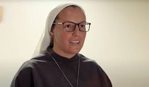 Sister Rita Clare Yoches: Detroit Mercy star basketball player pivots to  religious life