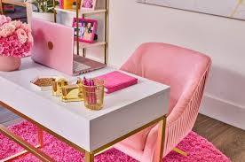 Barbie Malibu Dreamhouse Hits Airbnb For First Time Ever In 2020 Barbie Room Barbie Malibu Dream House Pink Suitcase