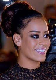 Sie hat sowohl eine halbschwester, mélissa, . Amel Bent Wikidata