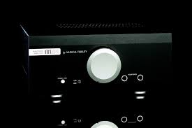 Musical fidelity m1dac 24 bit dac with balanced outputs audio classics, ltd. Musical Fidelity M1 Dac And V Link Usb Adapter Tas 213 The Absolute Sound