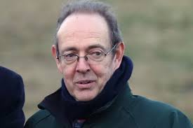 Anger with Environment Agency fatcat bosses pocketing £12million as flood  levels surge