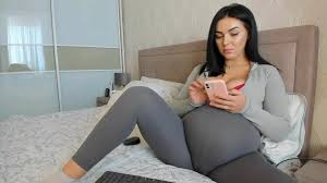 Missnelly pregnant - Explicit cam video