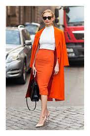 Falda Lapiz Cinco Estilos Para Organizar Tus Atuendos Diarios Tizkka Trajes De Vestir Mujer Moda Estilo Moda