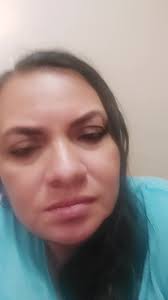 Como Usar El Broche De Flor En La Oreja